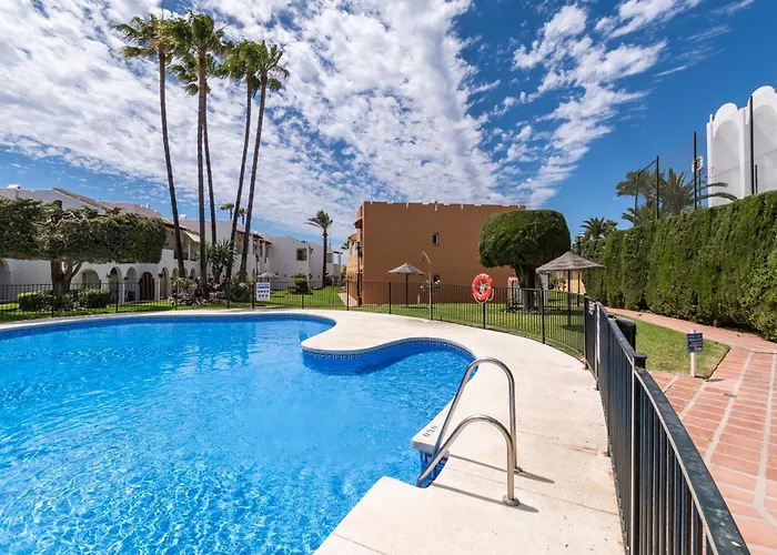Renovated On Beachside With Pool Appartement Nerja