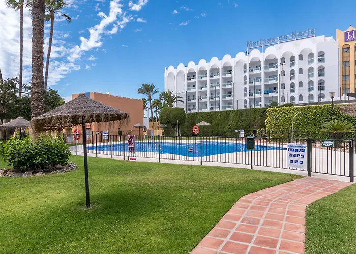 Appartement Renovated On Beachside With Pool Nerja