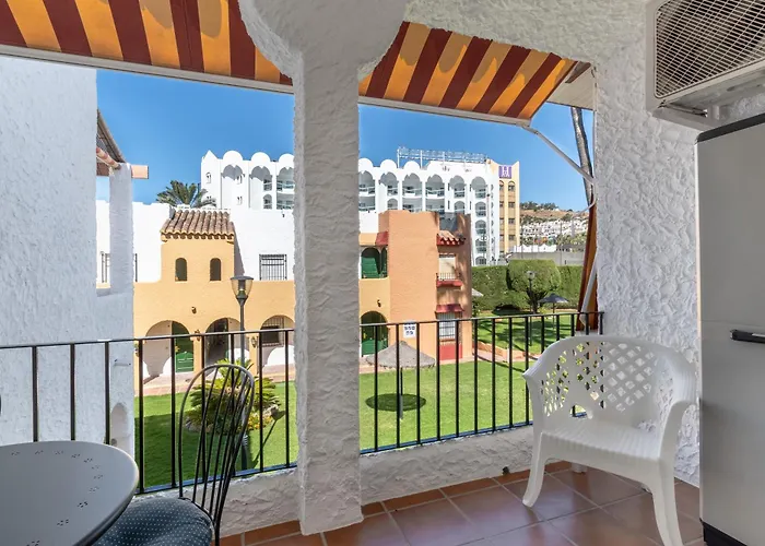 Renovated On Beachside With Pool Appartement *